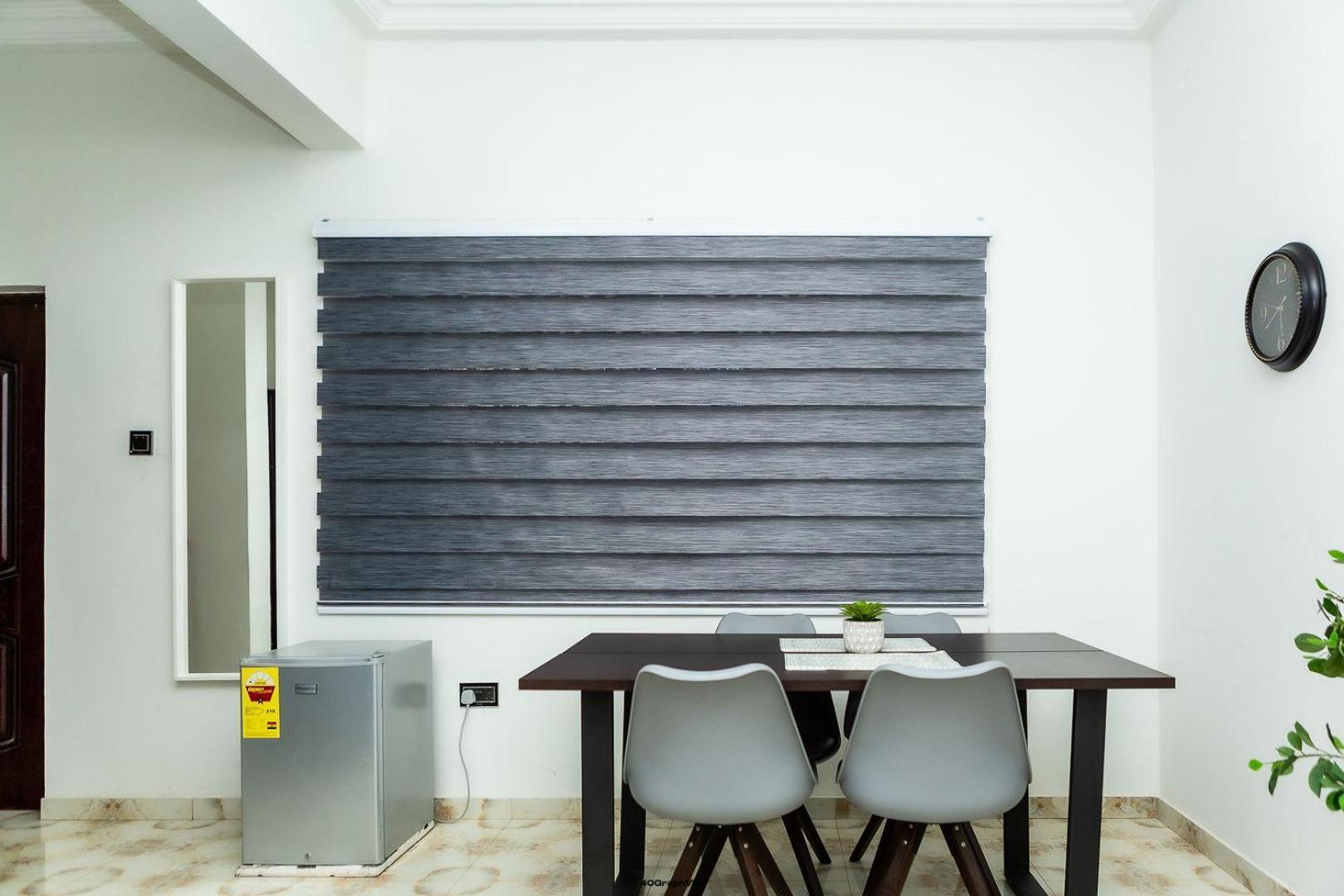 Stylish East Legon Apartment - Ac, Wi-Fi, Netflix Акра Екстериор снимка